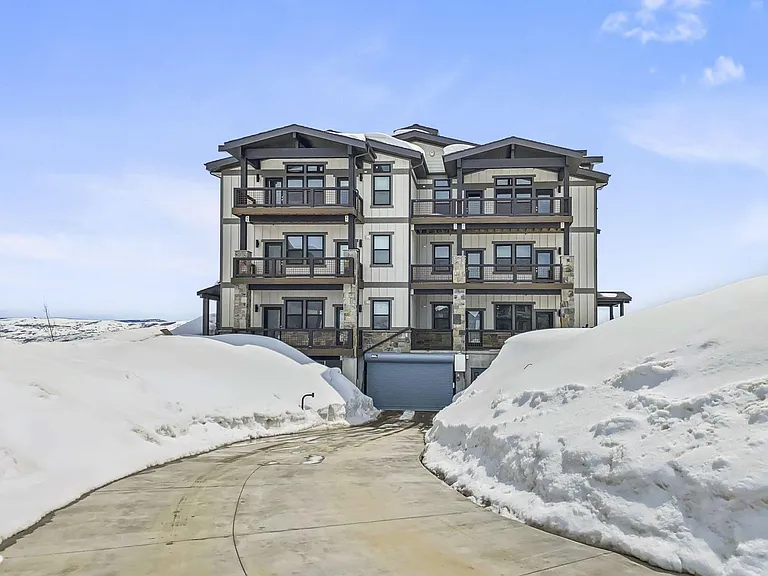 1145 W Helling Cir #204 — Photo 19