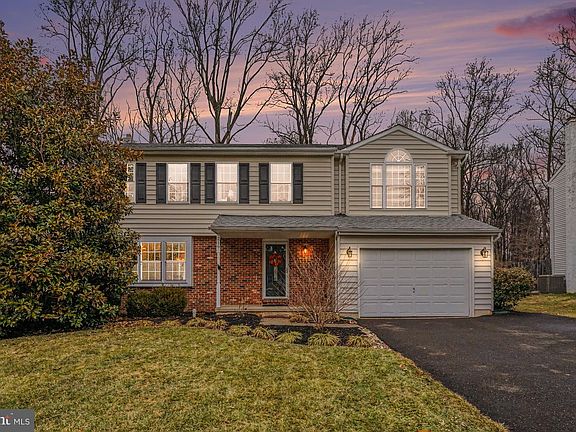 2nd image of 219 Twining Rd