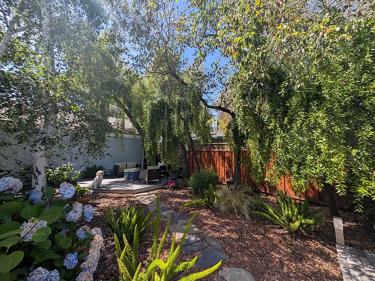 221 N Rengstorff Ave #1 — Photo 37