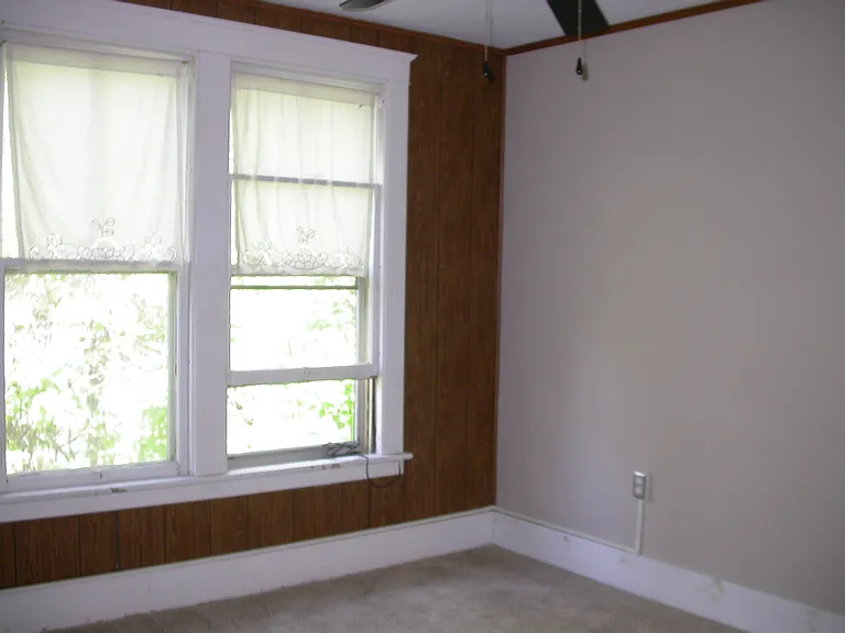 329 Macarthur Pkwy #3 — Photo 14