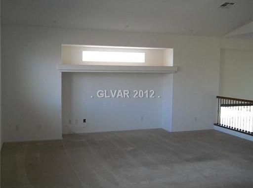 2nd image of 5002 Echo Shire Ave