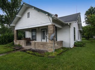 821 S Anna Lee Ln, Bloomington, IN 47403