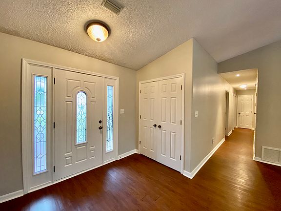 5th image of 952 Vestavia Way