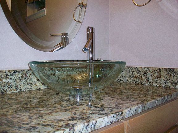 1/2 bath