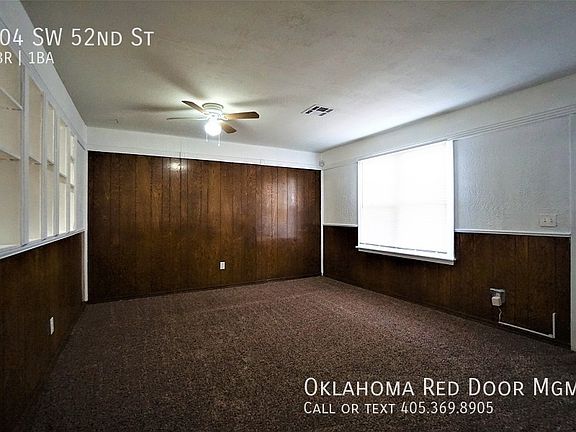 2nd image of 804 SW 52nd St
