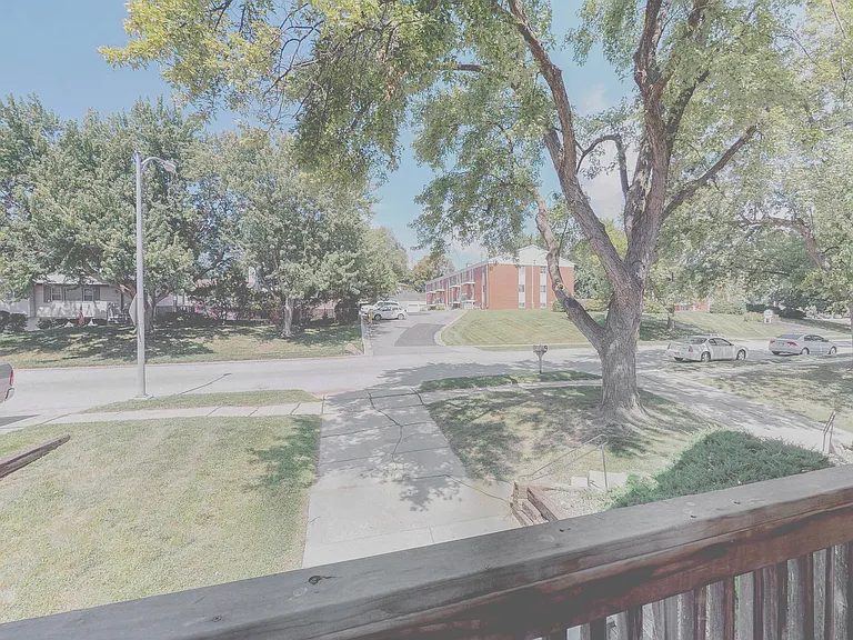 Westwood Duplexes — Photo 48