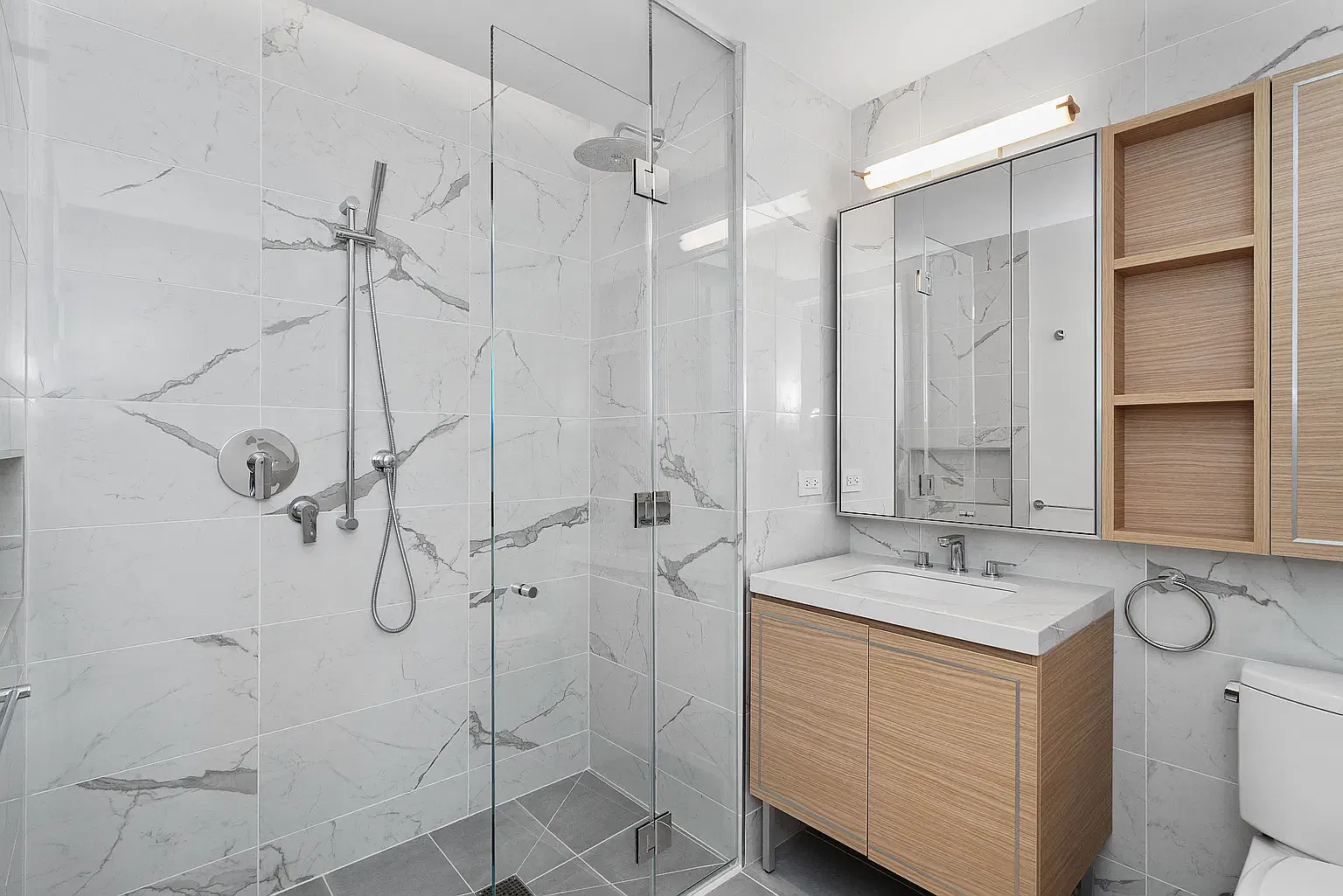 250 East 83rd Street — Photo 1