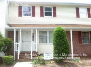 16 Bromley Dr, Williamsburg, VA