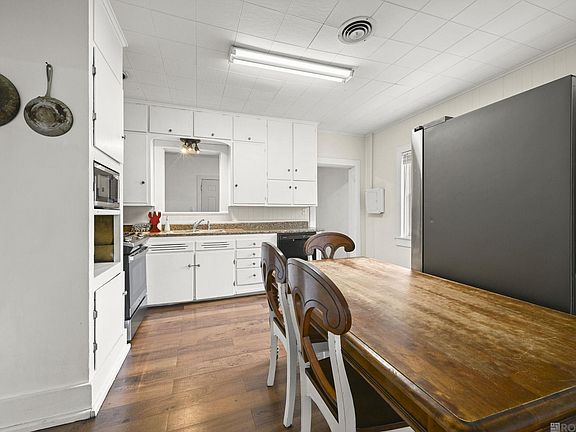 2nd image of 40110 Coontrap Rd
