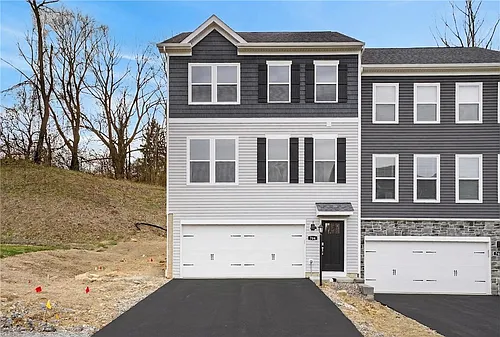 704 Olivia St Photo 1