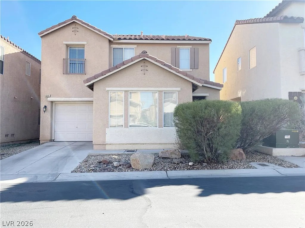 3 bed, 3.0 bath, 1615 sqft, $1,890 — Photo 1
