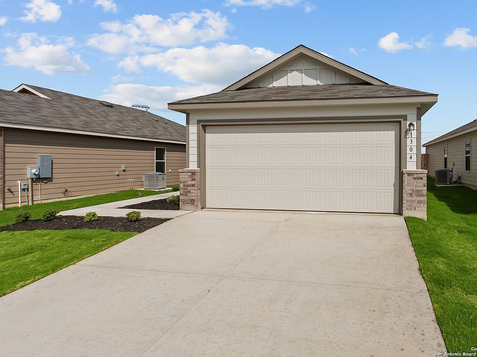 1st image of 1304 Moby Drive