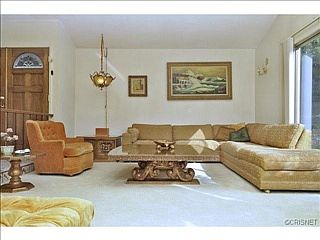 5th image of 23286 Clarendon St