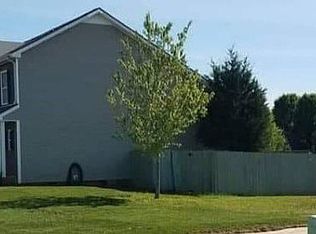 1548 Buchanon Dr, Clarksville, TN 37042