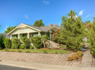 599 Old Waverly Way, Eagle Pt, OR 97524