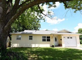 1509 E Talmage St, Springfield, MO 65803