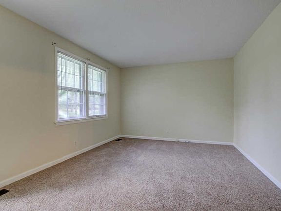 2nd image of 109 Dalewood Dr