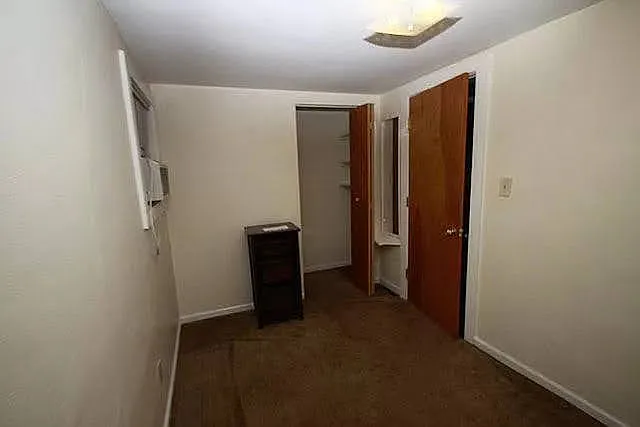 492 Crouse St — Photo 3