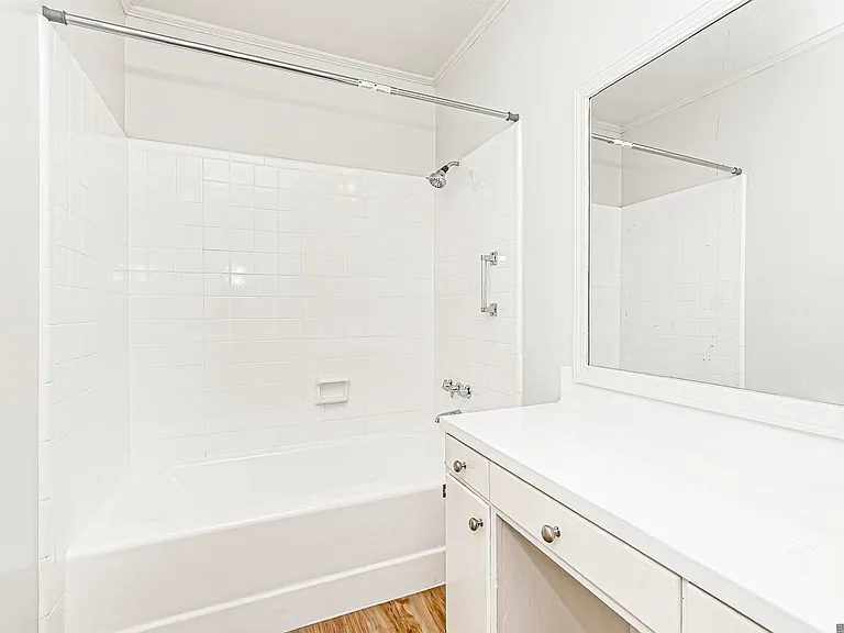 11444 Saint Lawrence Dr — Photo 22