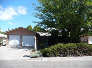 11517 Hughes Ave NE, Albuquerque, NM 87112