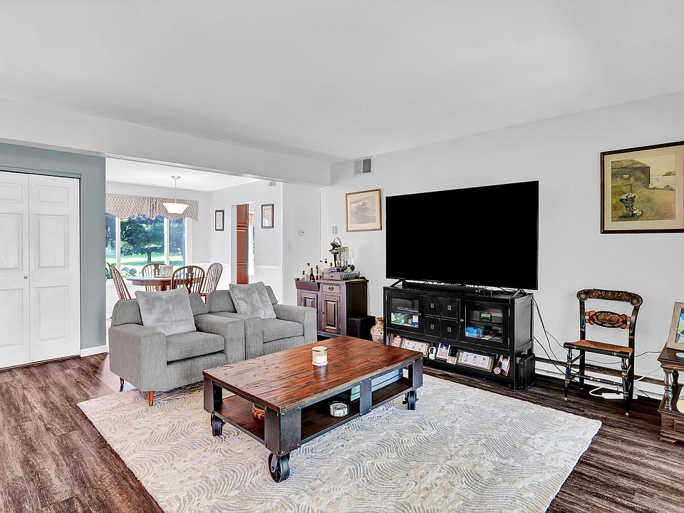 Mill River Meadows 141 Candlewood Dr South Windsor CT Zillow