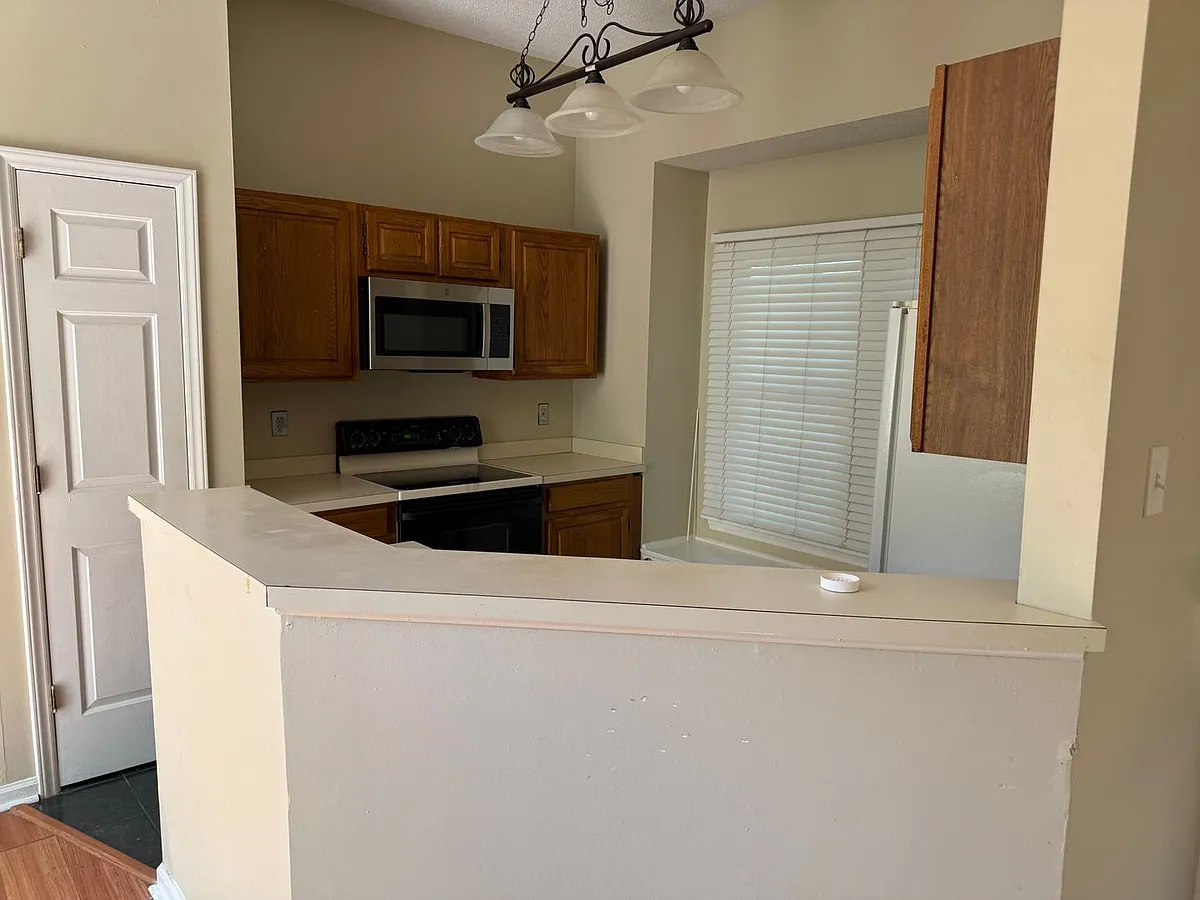 Building Photo - 3607 McCuiston Rd #28