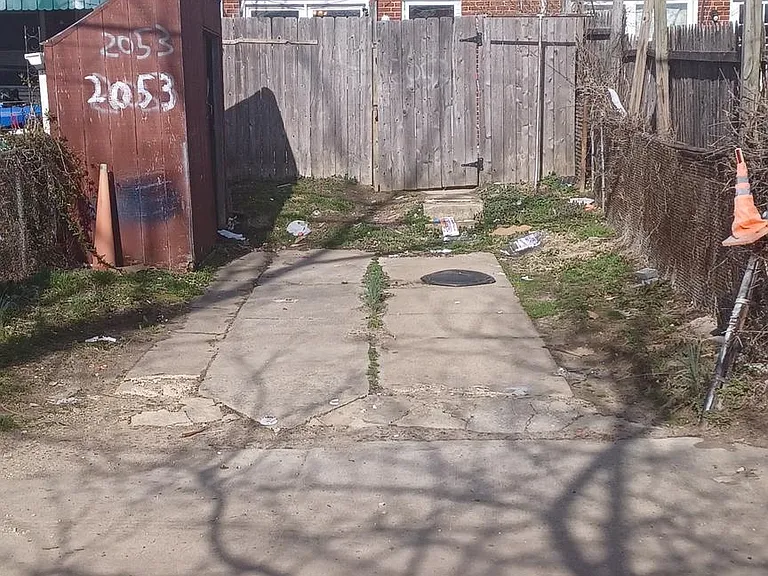 2053 Larkhall Rd — Photo 6