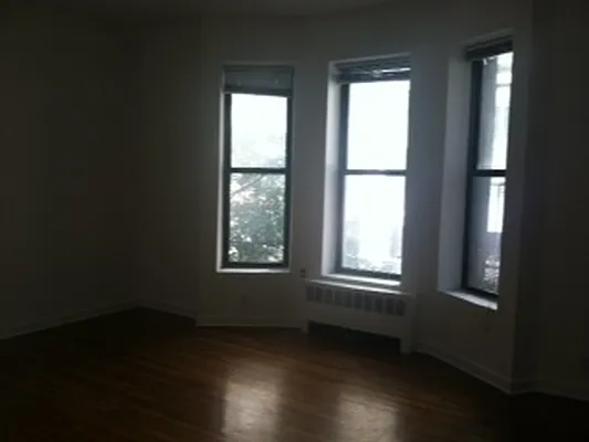 Rented by null | media 14