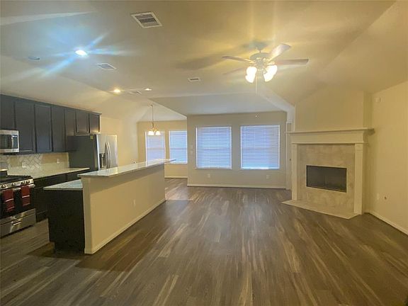 5th image of 532 Wellshire Dr