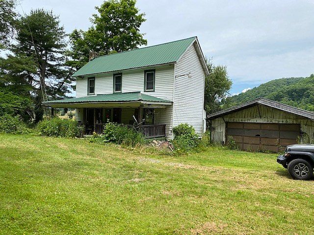 2nd image of 768 Rich Creek Rd
