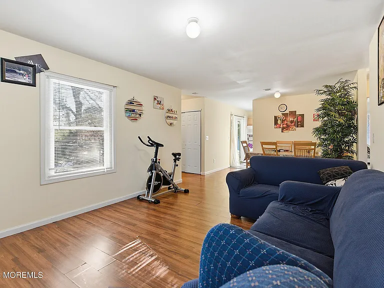 21 Potomac Ct — Photo 8