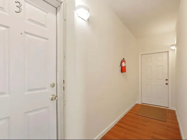 715 N Sutter St, Stockton, CA