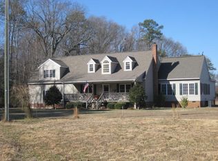 4756 Aberdeen Creek Rd, Gloucester, VA 23061