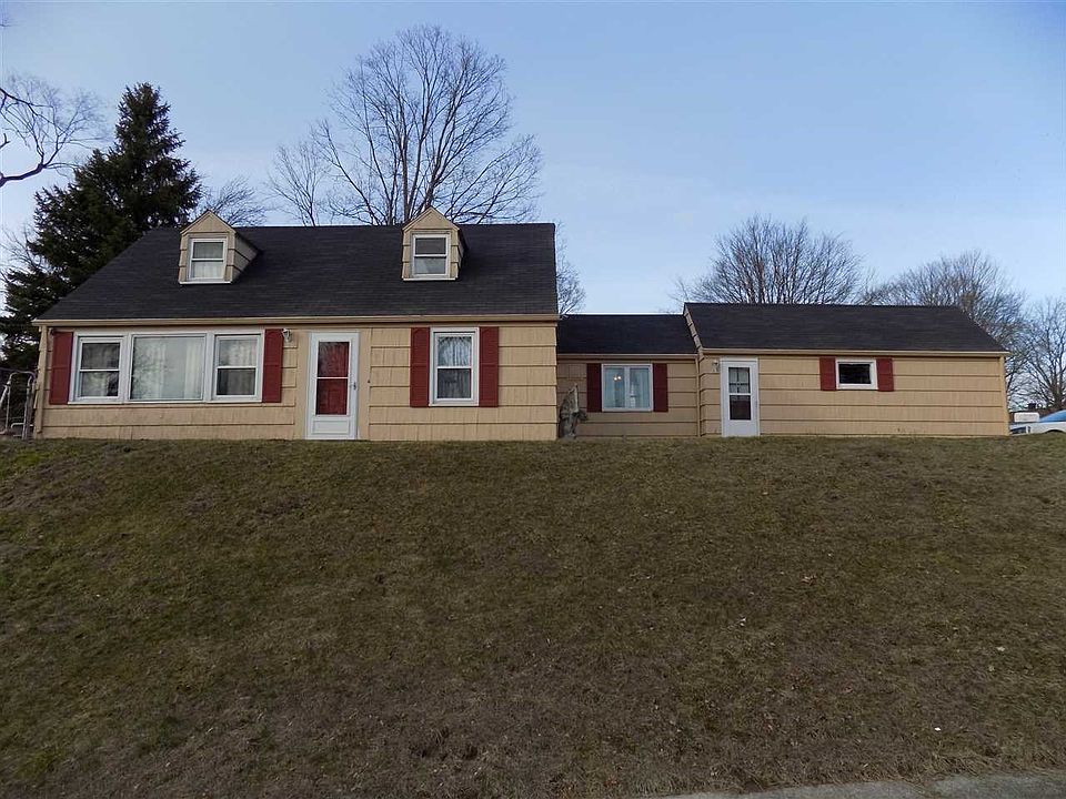 1st image of 1833 E Irvington Ave