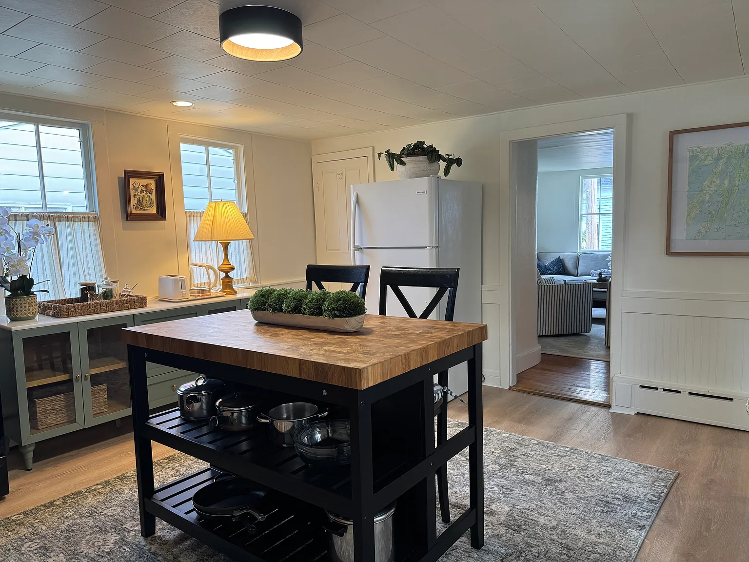 3 bed, 1630 sqft, $3,000 — Photo 2