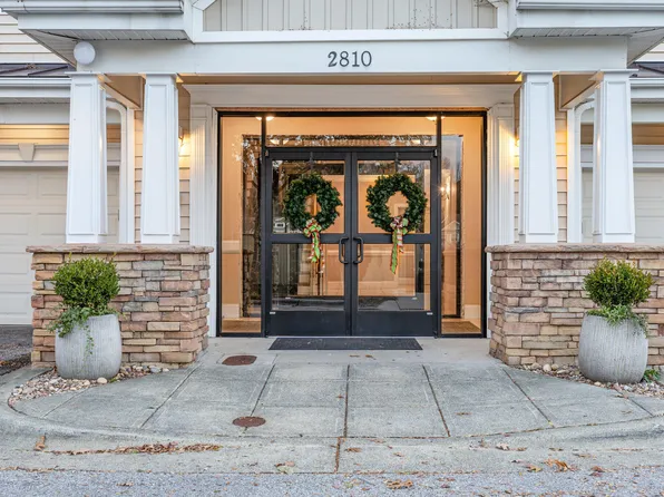 2810 Bedford Green Dr APT 207, Raleigh, NC 27604