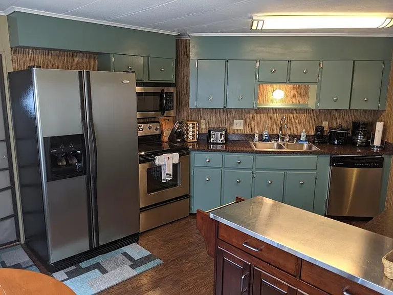 10011 Merion Ct — Photo 7