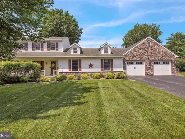 314 Grandview Cir, Honey Brook, PA 19344