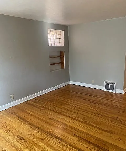 6609 Devonshire Ave #1W — Photo 5