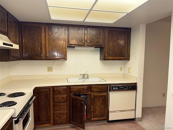 3rd image of 13800 E Marina Drive #112