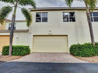 5022 NW 16th Way, Boca Raton, FL 33431