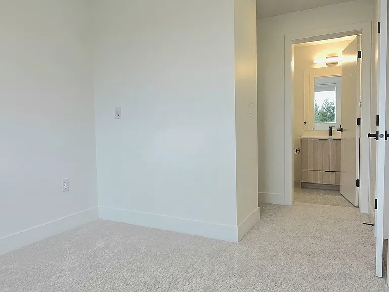 20769 Fraser Hwy #332 — Photo 12