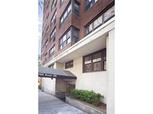 Sold by Douglas Elliman | media 20