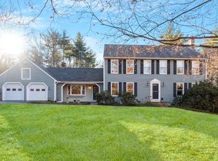 14 October Ln, Stow, MA 01775