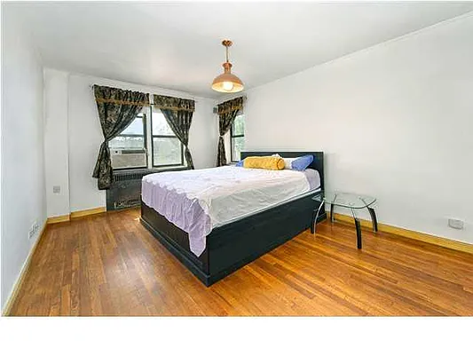 Sold by Foxworth Realty | media 9