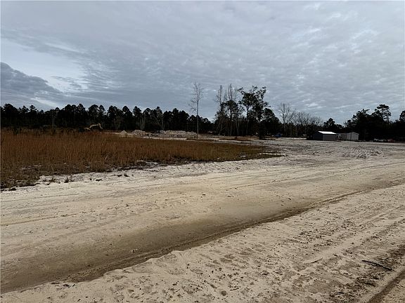 2nd image of 6 Wiregrass Ln