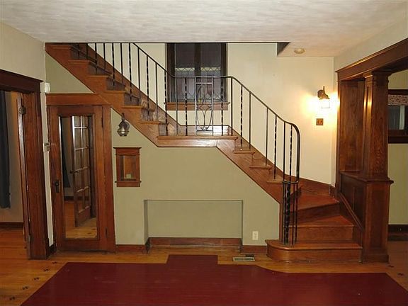 5th image of 116 Park Dr