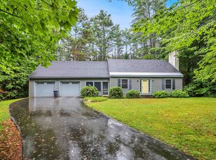 19 Haywagon Rd, Gilford, NH 03249