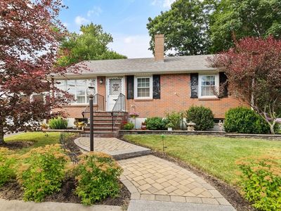 39 Dartmouth St, Beverly, MA, 01915