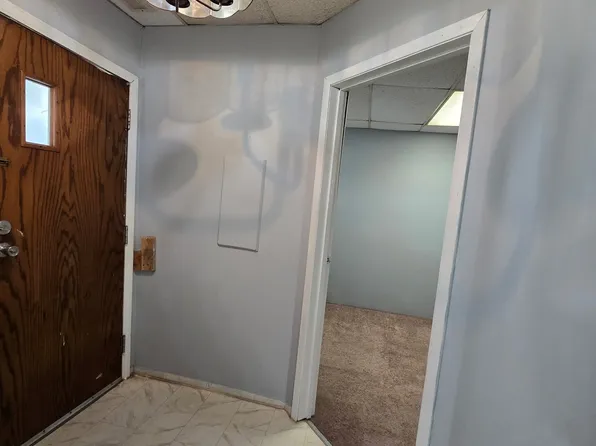 726 W Jefferson St APT 2, Springfield, IL 62702